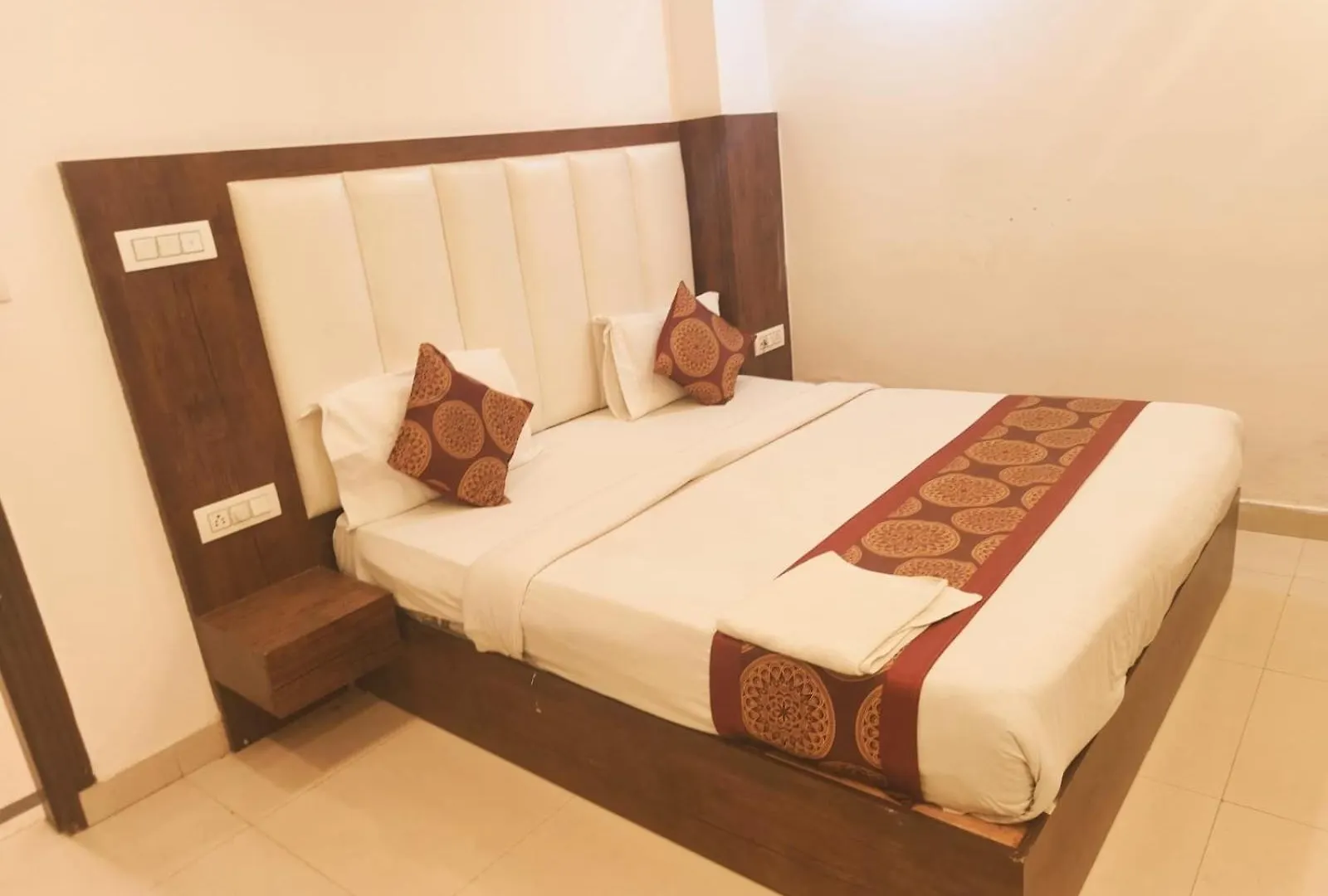 ****  Hotel Le Mount Plaza Delhi Igi Airport New Delhi India