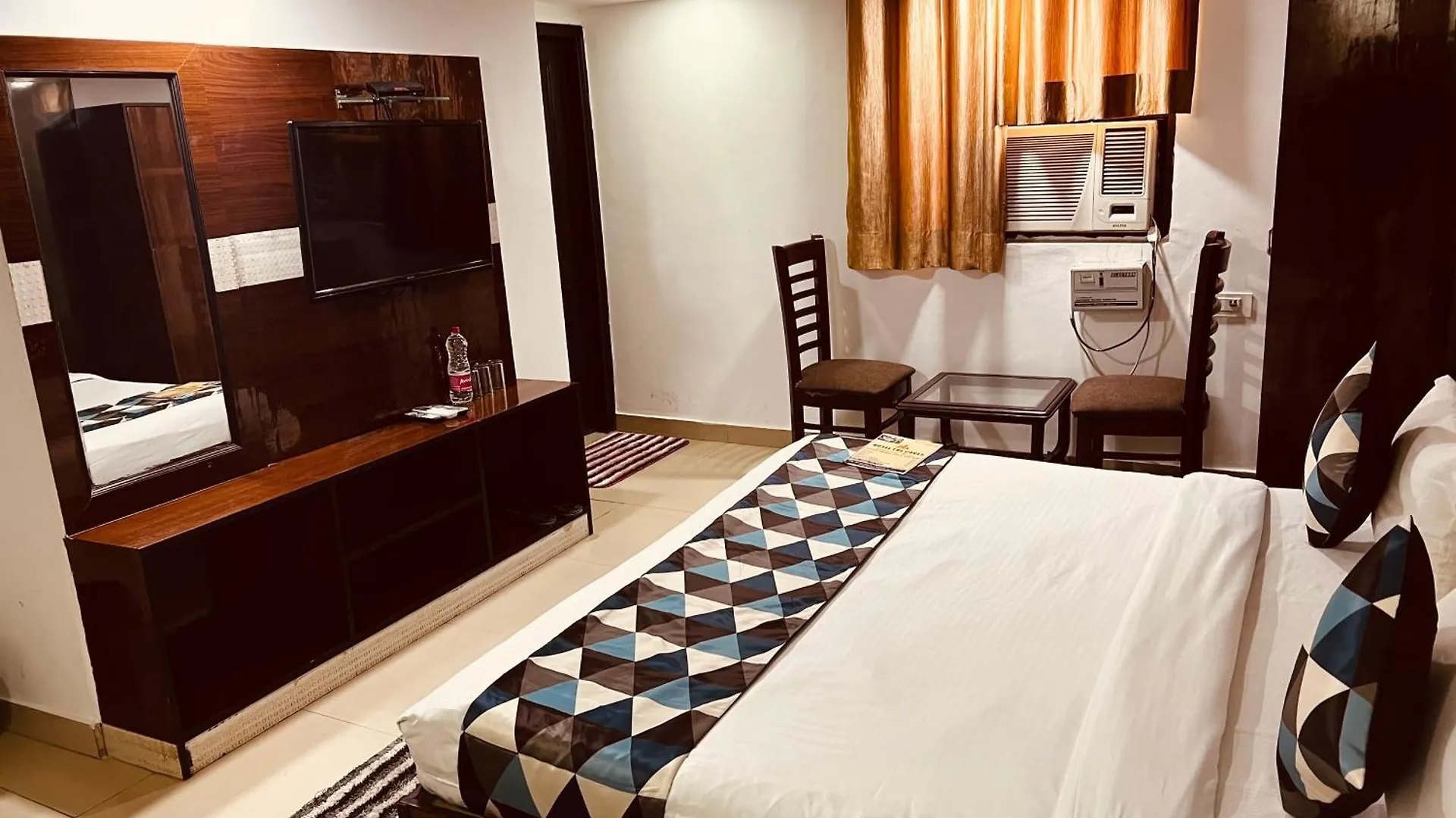 Hotel Le Mount Plaza Delhi Igi Airport New Delhi India